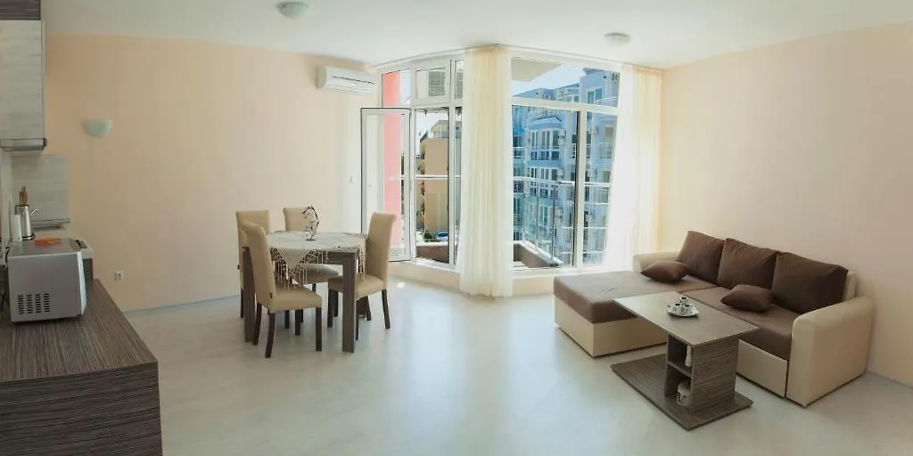 Mirena Rose Garden Family Studio Aparthotel Sunny Beach 4*,  Bulgaria